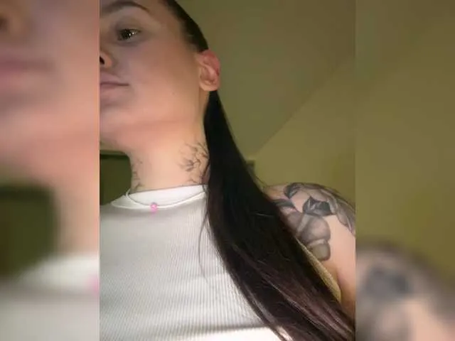 Freechat OriginalHOOLi on BongaCams