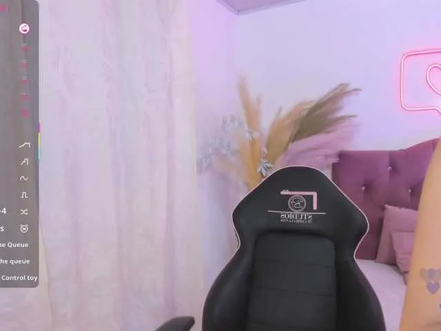 Offline Palmerfox-tay on BongaCams