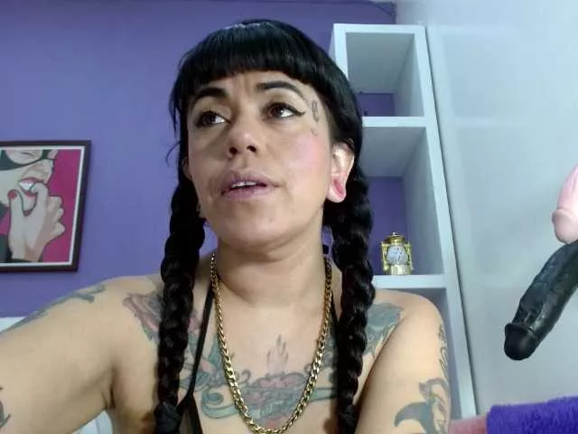 Offline pamela666 on BongaCams