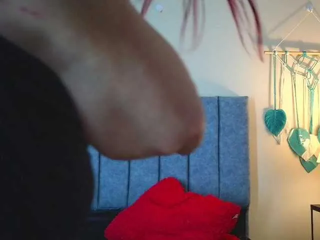 Pamelamk on BongaCams