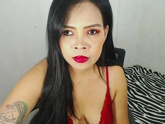 Offline PinaySweetMommyxx on BongaCams