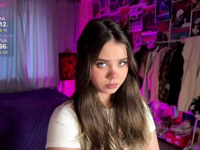 Offline PinkiRay on BongaCams