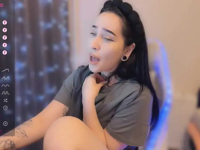 Offline PinkyNastyx on BongaCams