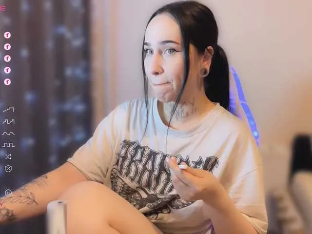 Offline PinkyNastyx on BongaCams