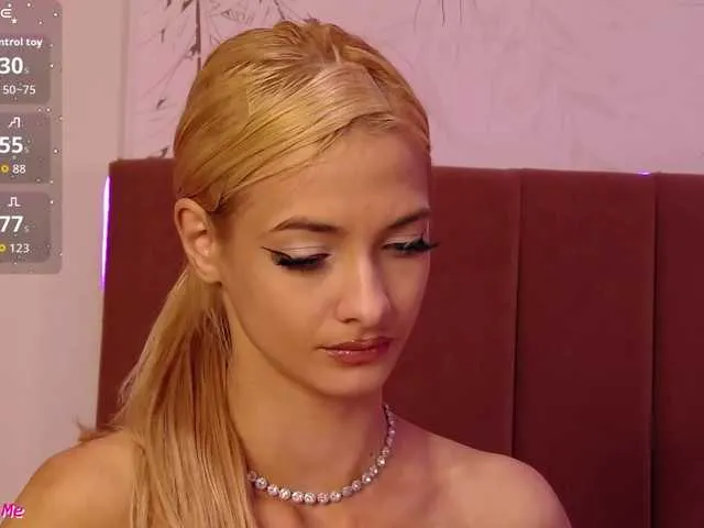 Freechat PinkySparkss on BongaCams