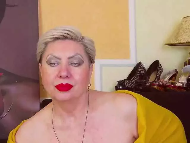 Offline PoshLadyx on BongaCams