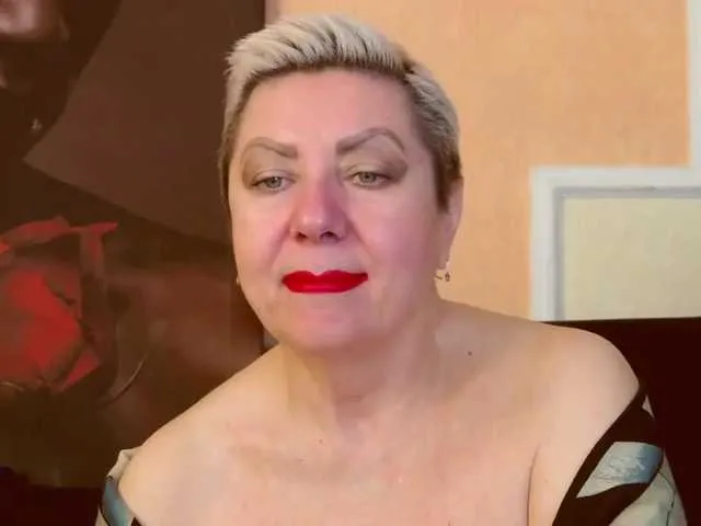 Offline PoshLadyx on BongaCams