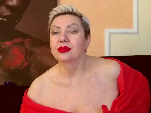 Offline PoshLadyx on BongaCams