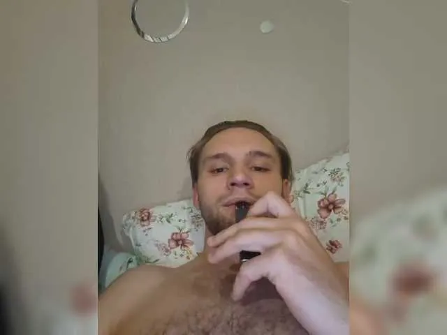 QUIRIS13 on BongaCams