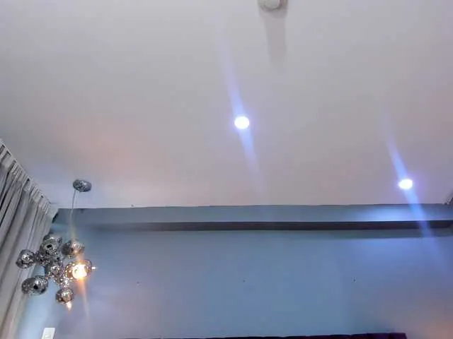 Freechat RedAngel1- on BongaCams