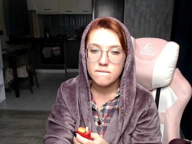 Offline Regimasmile on BongaCams