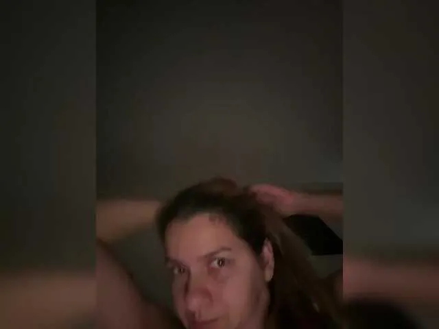 ReveMignoneX on BongaCams 