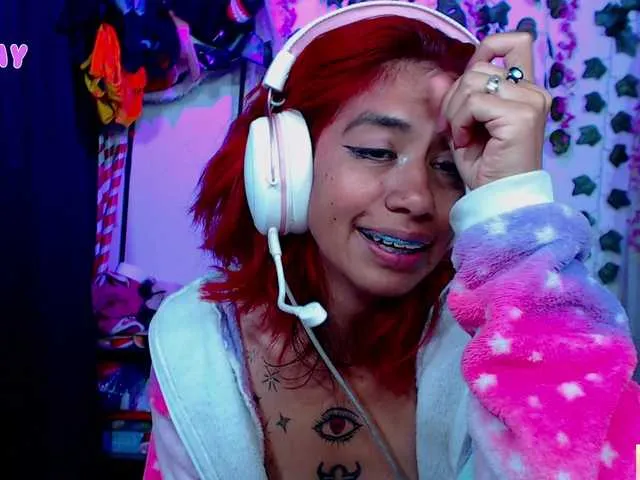 Offline roxanbunny on BongaCams