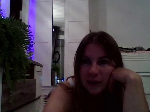 Sarahrose on BongaCams 