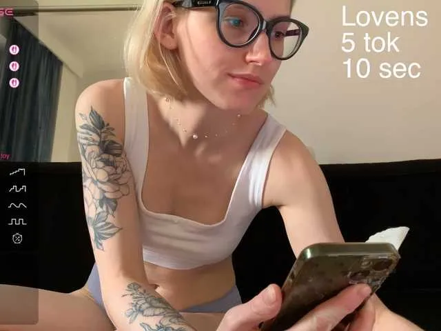 Offline Sexy-Sweets on BongaCams
