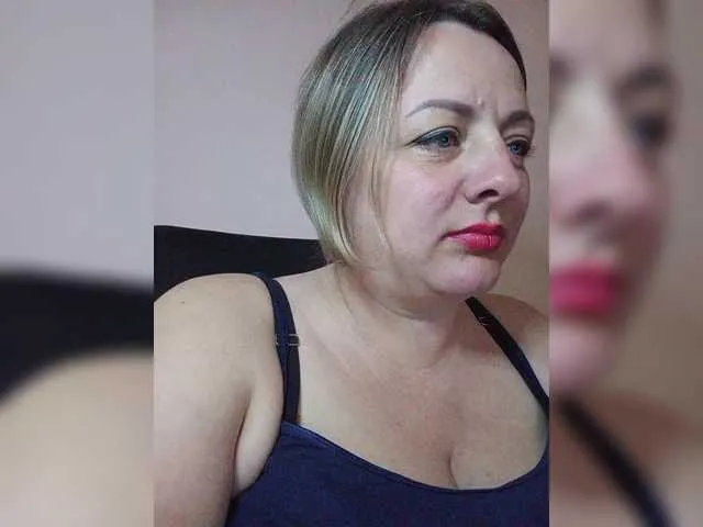 Offline Sexymissex on BongaCams