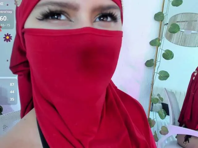 Offline shaiira on BongaCams