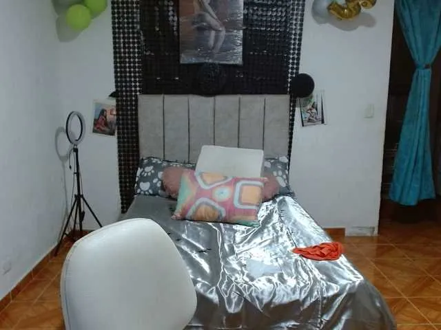 Offline siara-will on BongaCams