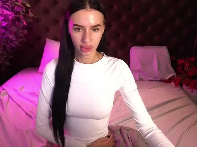 Offline SnowWhiteee on BongaCams