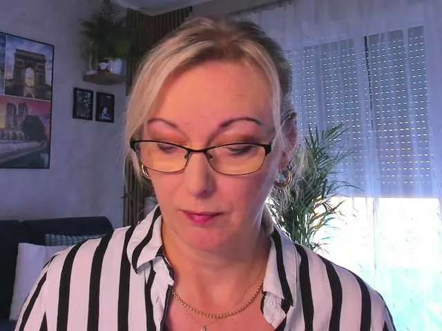 Offline SoftVANESSA on BongaCams