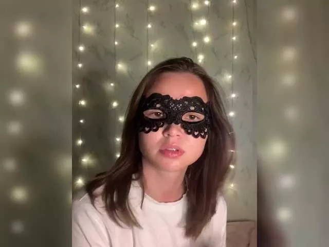 Offline Sophialanguage on BongaCams