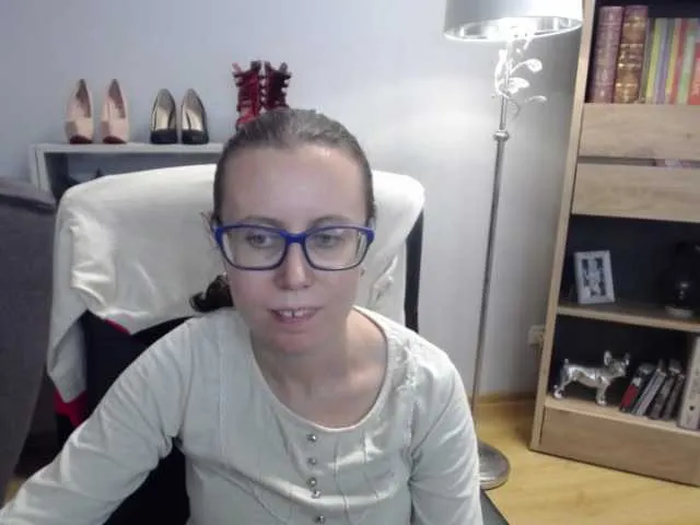 BongaCams sparkleLizzy is Freechat sparkleLizzy — I'm flirty, filthy, and full of fantasies. I adore roleplay---think naughty nurse, bratty girlfriend, seductive secretary, or a strict domme who knows how to handle a bad boy. I'll whisper your name like a secret... or bark orders you'll beg to obey.