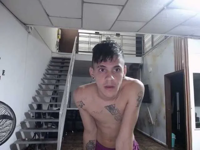 Freechat SpicyPair on BongaCams