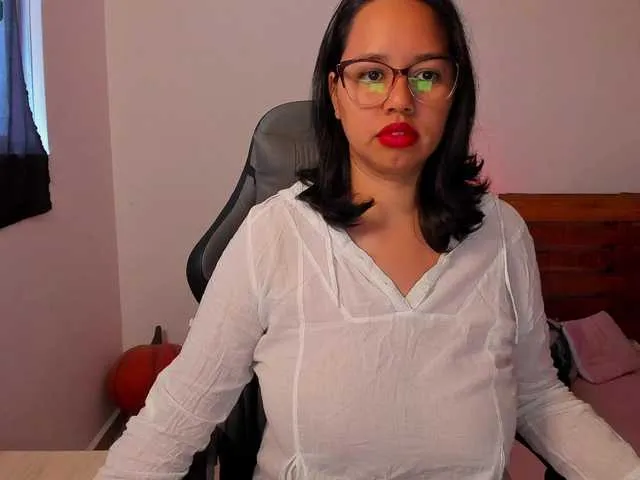 Offline Sweet-Noah07 on BongaCams