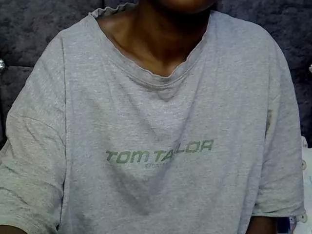 SweetBellan from BongaCams