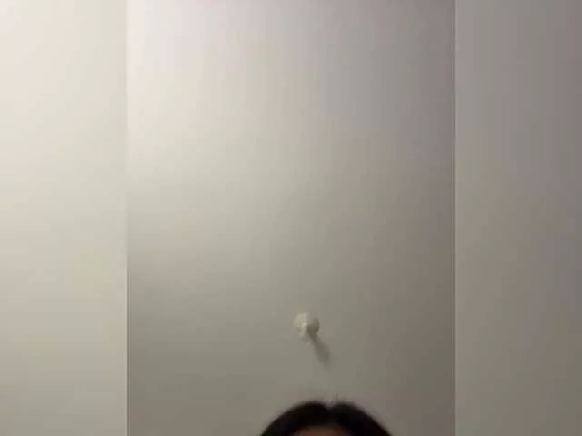 Offline TinyRouse on BongaCams