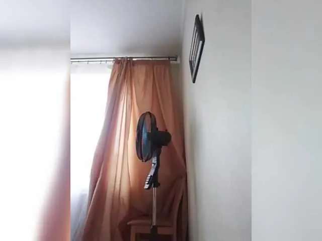 Offline ula2015 on BongaCams