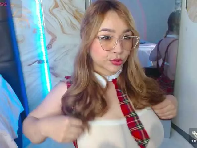 Offline Valeryfoxx1 on BongaCams