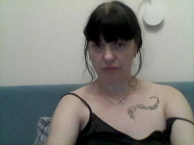 Freechat VikNika on BongaCams