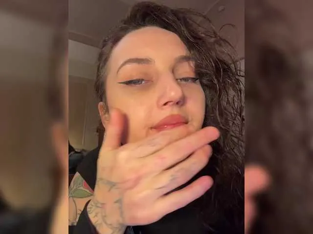 Offline Wow-Eva on BongaCams