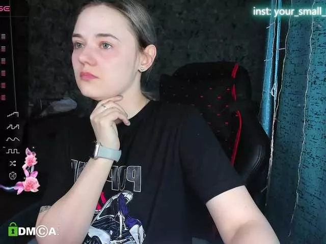 Offline your-small-bunny on BongaCams