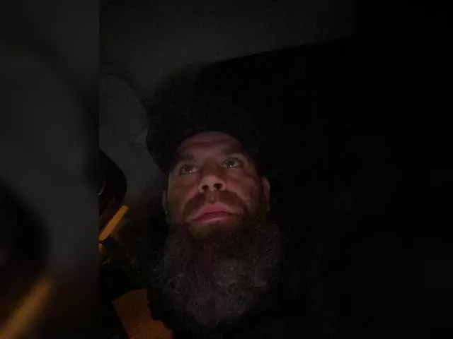 Offline YuGoVi on BongaCams