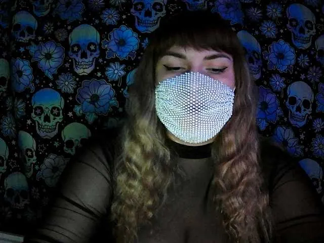 Offline Zadirafoxy on BongaCams