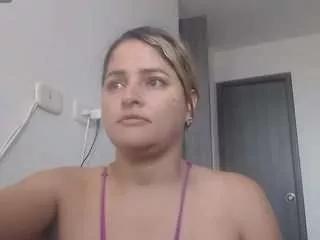 adhara from CamSoda