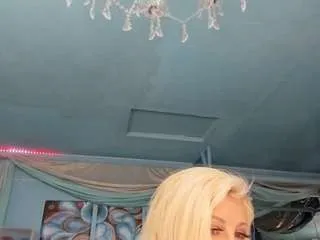 Offline adrianna777 on CamSoda