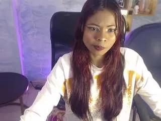 agata-grubisic from CamSoda