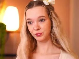 Freechat alinabailey on CamSoda