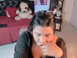 Offline alisonosbourne on CamSoda