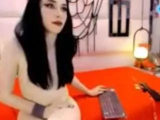 Offline alixxon1 on CamSoda