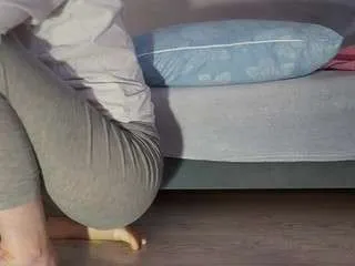 Offline angelinaloves on CamSoda