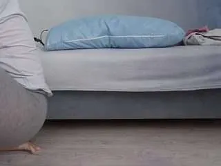 Offline angelinaloves on CamSoda