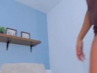annawelk from CamSoda