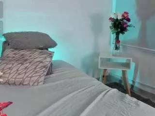 annerich from CamSoda
