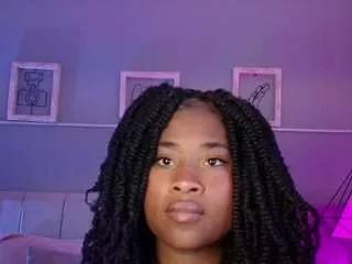 anneth-m from CamSoda