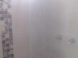 Freechat anthonelaaqueen on CamSoda