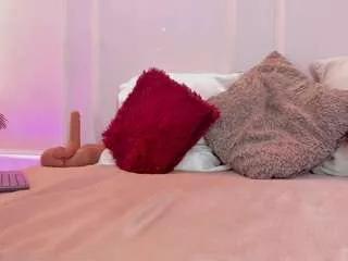 ariana-sweet from CamSoda